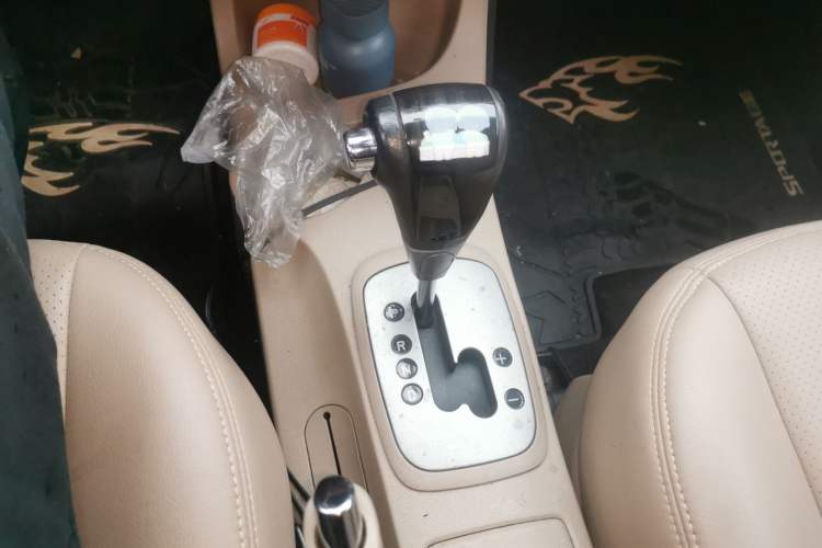 Used Kia Sportage 2013 2.0L Automatic Two-Wheel Drive GL Trim
