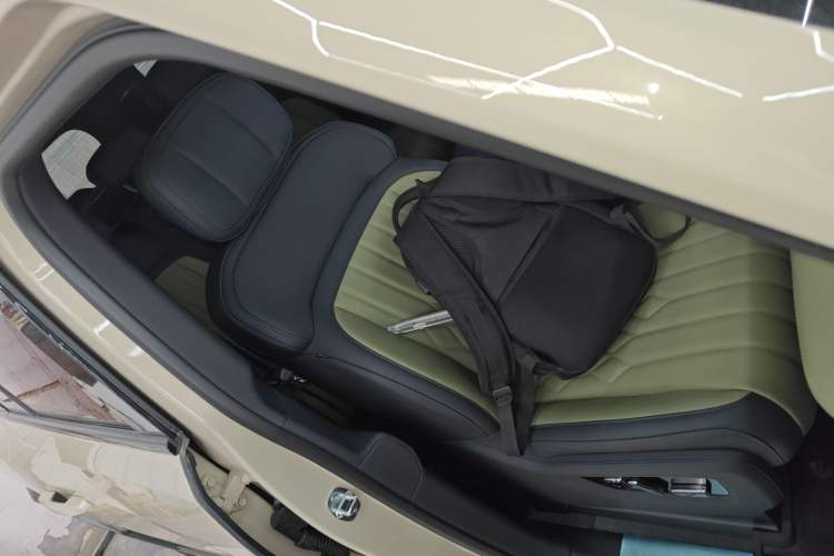 Used Brave warrior M817 2025 Model, Hero Right Front Seat