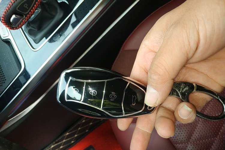 Used Hongqi HS5 2023 2.0T Qixiang Pro Edition