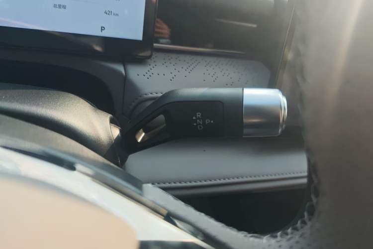 Used Geely Galaxy Galaxy 8 2025 130km EM-i Deluxe Edition
