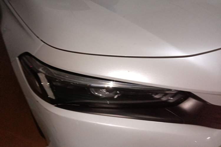 Used Honda Civic 2023 2.0L eHEV Pioneer Edition Right Front Headlight