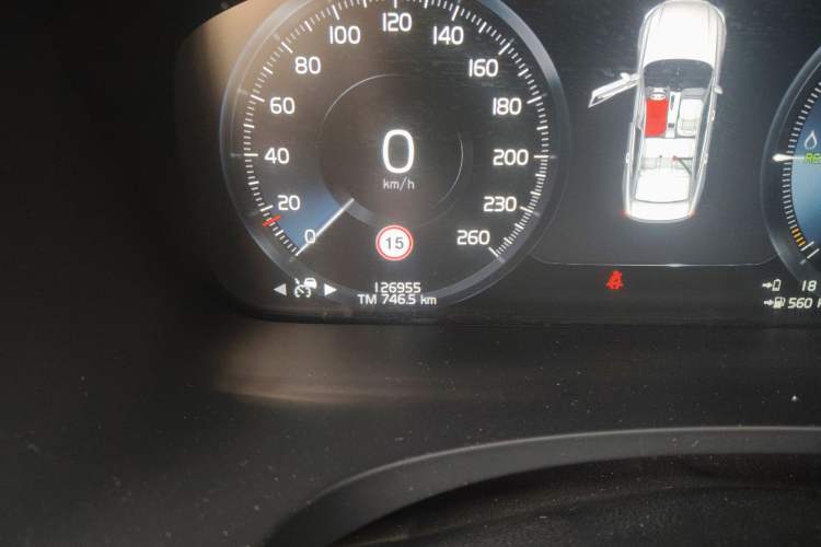 Used Volvo S90 New Energy 2019 T8 E-Drive Hybrid Intelligent Luxury Version China V Standard