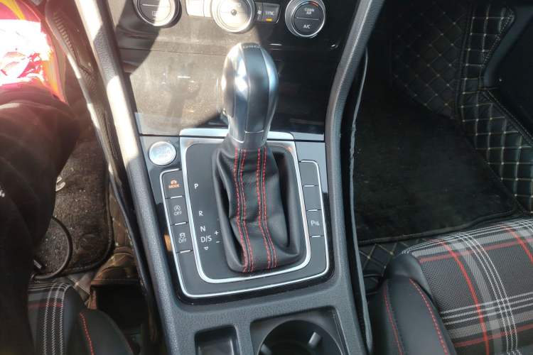 Used Volkswagen Golf GTI 2019 2.0 TSI GTI China V Standard
