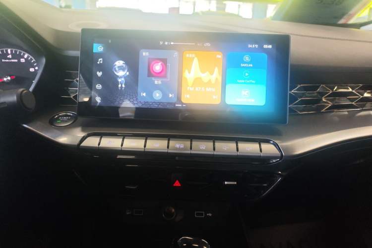 Used MG 5 2023 180 DVVT CVT Fashion Edition
