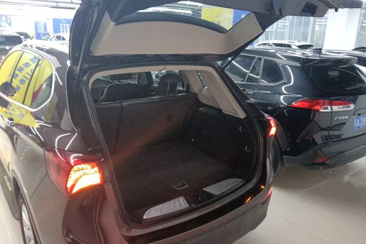 Used Buick Envision 2018 20T Two-Wheel-Drive Elite Model