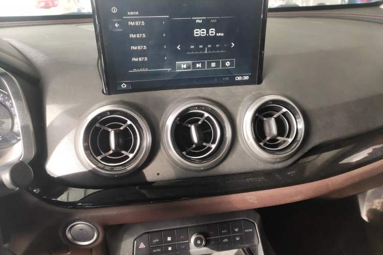 Used Wey VV5 2017 2.0T Ultra-Luxury Version