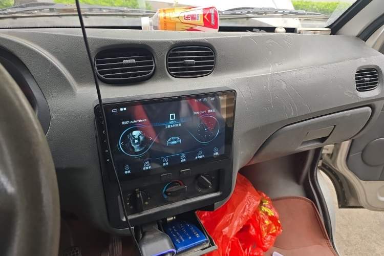 Used Wuling Zhiguang 2010 1.0L New Version Practical Short-Body L2Y
