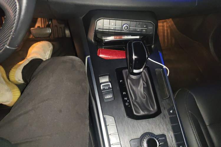 Used Wey VV7 2017 2.0T Ultra-Luxury Version
