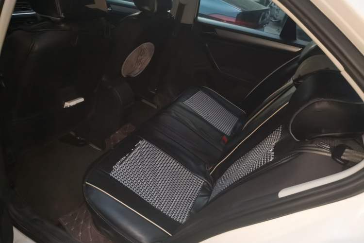 Used Volkswagen Bora 2016 1.6L Automatic Fashion Model