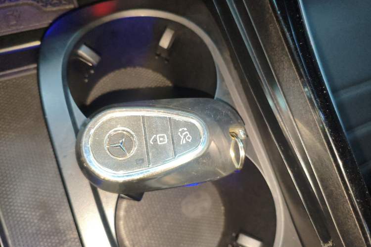 Used Mercedes-Benz C-Class 2025 C 260 L Sport Edition Vehicle Key