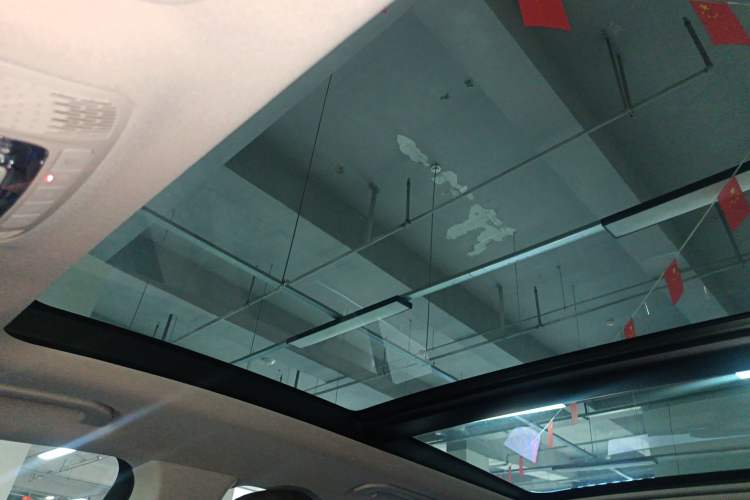 Used Mercedes-Benz GLE 2023 GLE 350 4MATIC Stylish Model Headliner