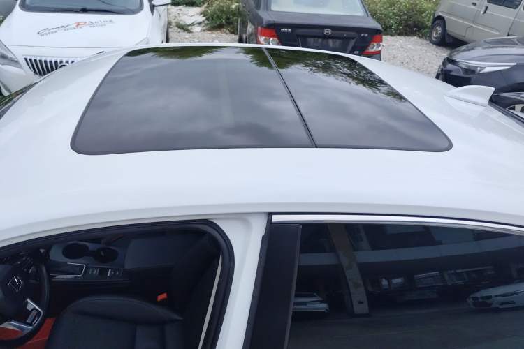 Used Honda Civic 2022 240TURBO CVT Dynamic Control Version
