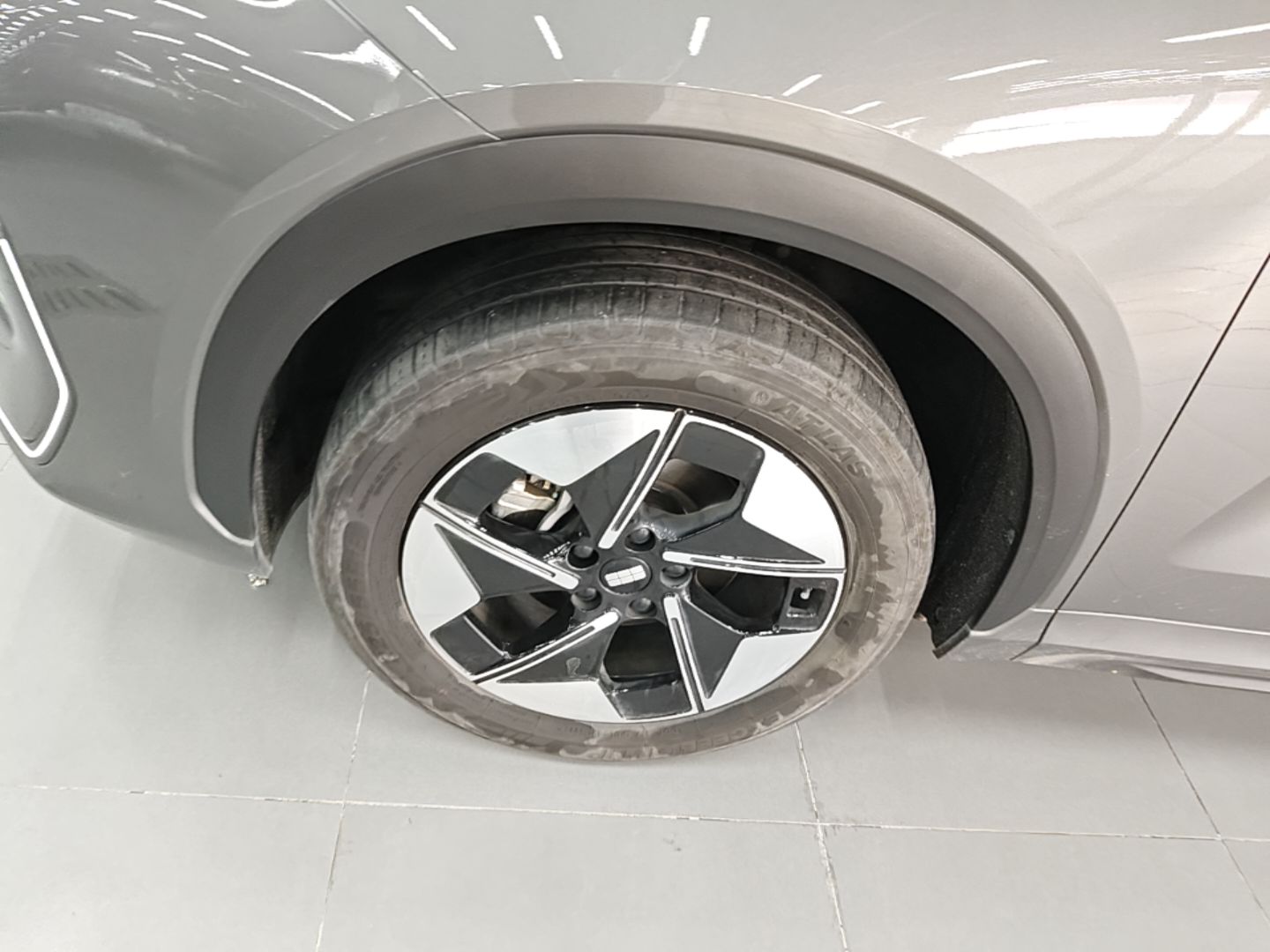 Geely Galaxy E5 2026 Model 610km Exploration+ Edition — снимка 10