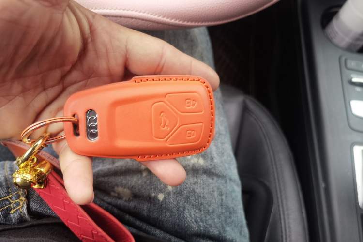 Used Audi A4L 2019 40 TFSI Fashion Edition China VI Emission Standard