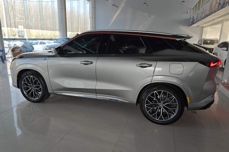 Used Oshan Z6 New Energy 2023 ZhiDian iDD 150KM Flagship PLUS Smart Parking Edition