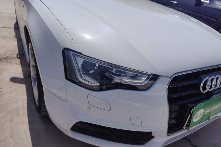 Used Audi A5 2016 Restyled Sportback 45 TFSI Comfort Version Right Front Headlight