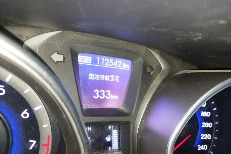 Used Hyundai Elantra (5th Generation / Langdong) 2015 1.6L Manual Leading Model