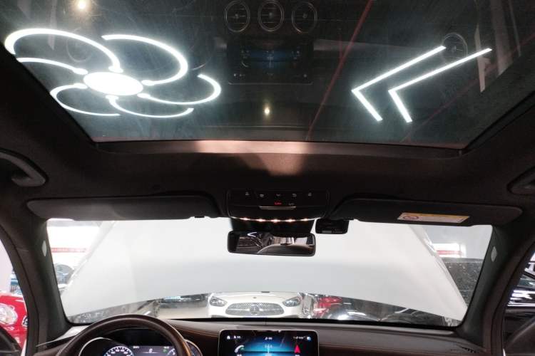 Used Mercedes-Benz GLC 2021 GLC 300 L 4MATIC Dynamic Model