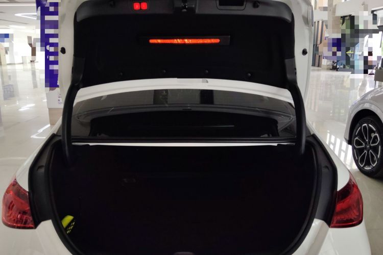 Used Mercedes-Benz C-Class 2023 Second Facelift C 260 L Sport Edition
