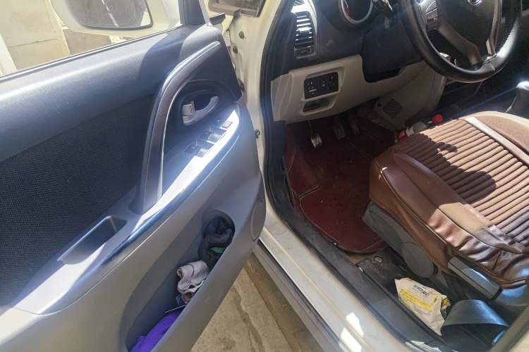 Used CHANGAN CX20 2011 1.3L Manual Sport Edition Driver Seat