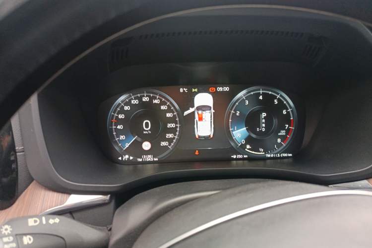 Used Volvo XC60 2021 T5 4x4 Smart Luxury Edition