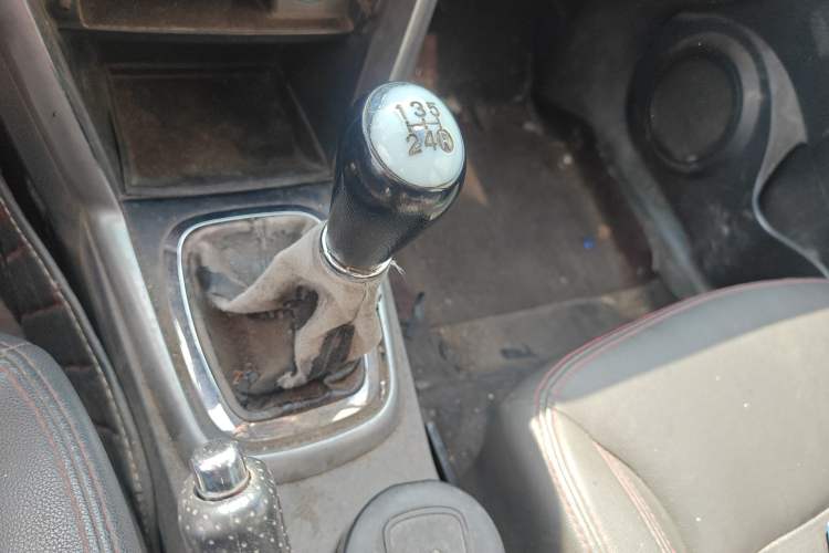 Used Chery Tiggo 3 2014 1.6L Manual Zhishang Edition
