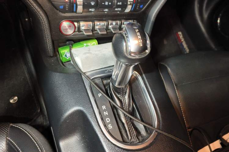 Used Ford Mustang 2019 2.3L EcoBoost Gear Lever