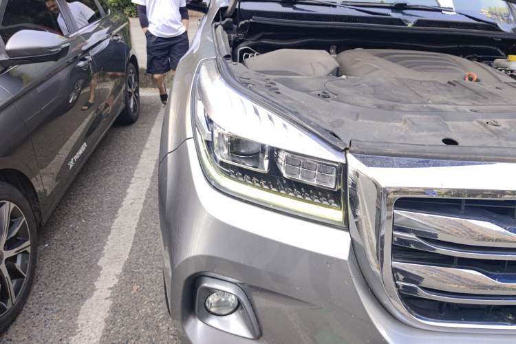 Used Haval H9 2020 2.0T Gasoline 4x4 Luxury 7-Seater
