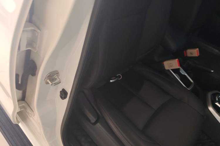 Used Nissan Terra 2020 2.5L XL Upper 4WD Automatic Four-Wheel Drive Luxury Edition Right Front Seat