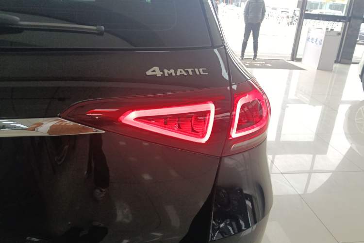 Used Mercedes-Benz GLE 2020 GLE 350 4MATIC Fashion Model
