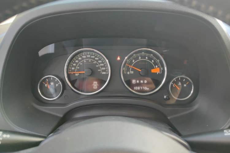 Used Jeep Compass 2014 Revised Version 2.4L Four-Wheel Drive Comfort Edition Instrument Cluster