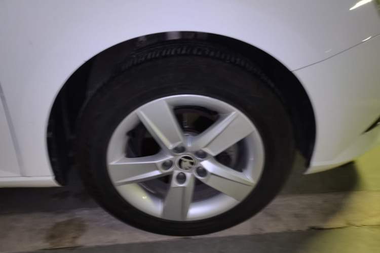 Used Skoda Fabia 2017 1.4L Automatic Car Enjoy Edition