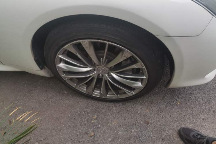 Used Infiniti G Series 2010 G37 Coupe Convertible Rosewood Edition