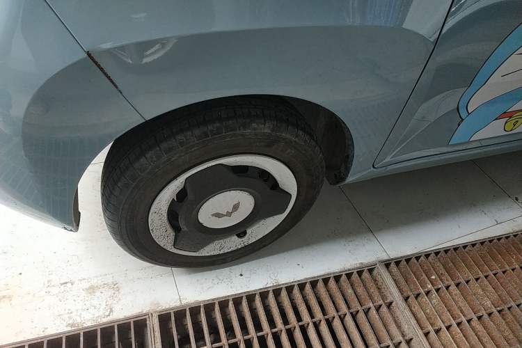 Used Wuling Hongguang MINIEV 2022 Easy Version Lithium Iron Phosphate Exterior 4