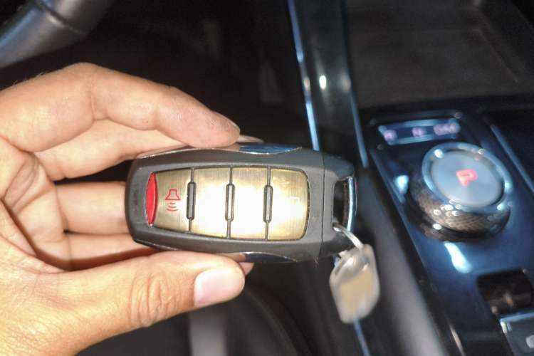 Used Haval H6 2021 3rd Generation 1.5T Automatic Two-Wheel Drive Pro Vehicle Key