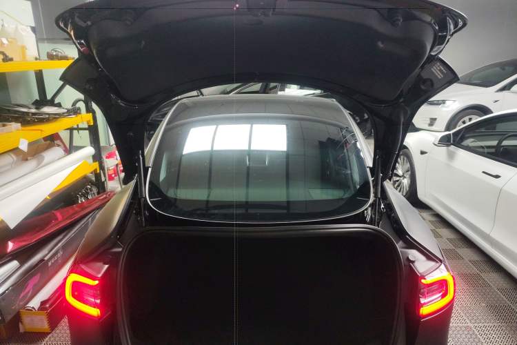 Used Tesla Model 3 2019 Standard Range Rear-Drive Upgraded Version