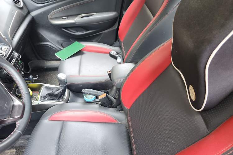 Used CHANGAN CS15 2016 1.5L Manual Luxury Edition