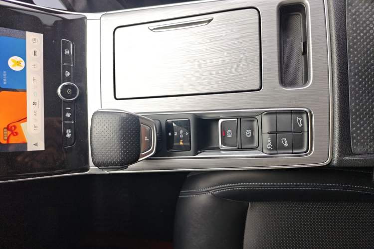 Used Roewe RX5 2020 PLUS 300TGI Automatic Ali National Trend Flagship Edition