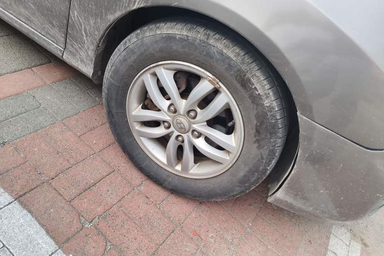 Used Hyundai Celesta 2011 1.6L Automatic Luxury Version