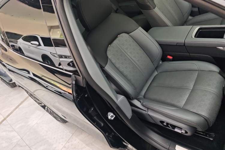 Used Zeekr 7X 2025 75 kWh Rear-Wheel Drive Intelligent Driving Version