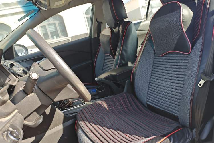 Used Chevrolet Cavalier 2019 320 Automatic Enjoyment with Sunroof