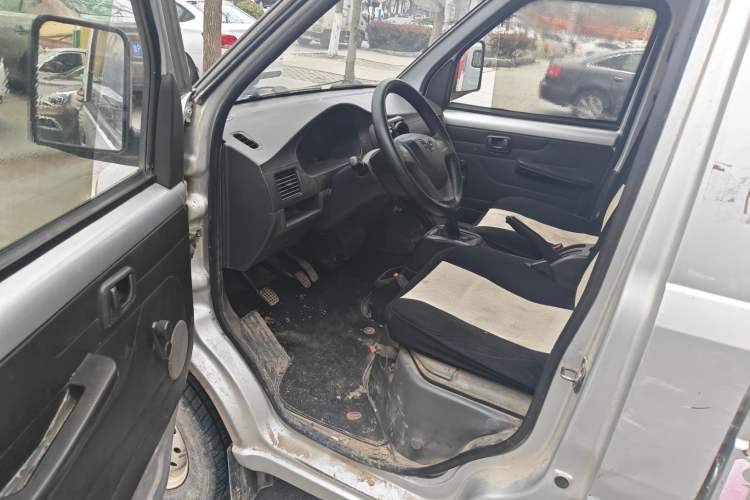 Used Wuling Rongguang Small Truck 2019 1.5L Base Single-Row L3C