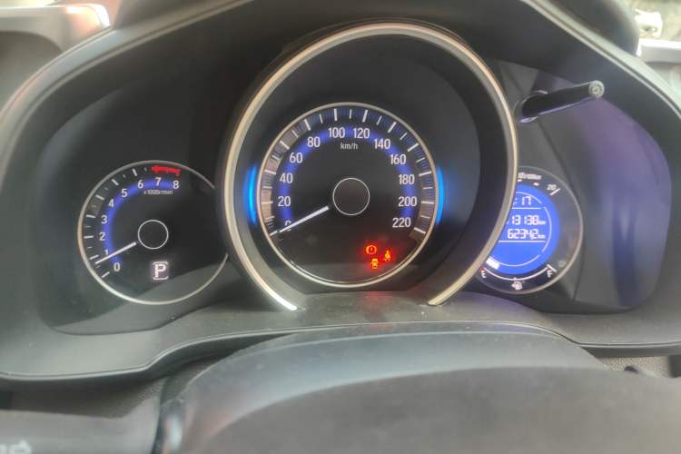 Used Honda Fit 2014 1.5L SE CVT Fashion Model