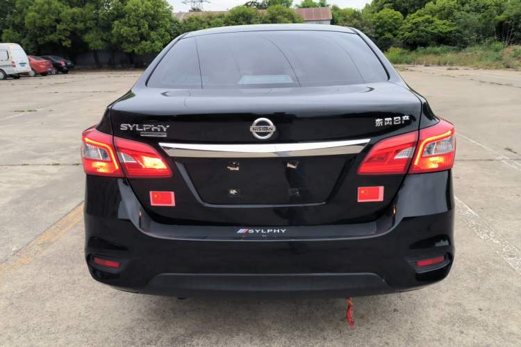 Used Nissan Sylphy 2022 Revised Version Classic 1.6XL CVT Luxury Edition Rear