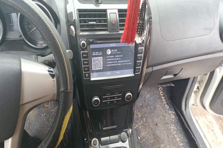 Used HYOSOW S3 2014 1.5L Comfort Version China IV Emission Standard Audio And AC Panel