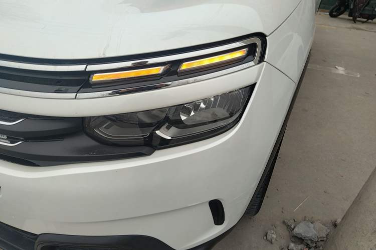 Used Citroen C5 AIRCROSS 2017 380THP Luxury Model Left Front Headlight