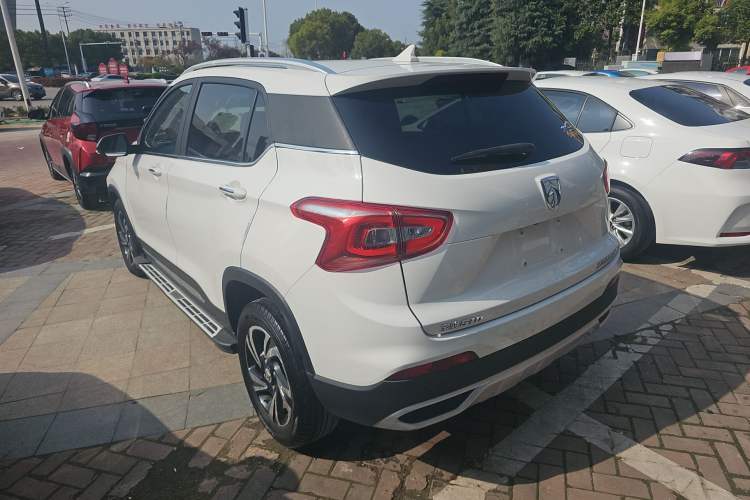 Used Baojun 510 2017 1.5L Manual Luxury Model
