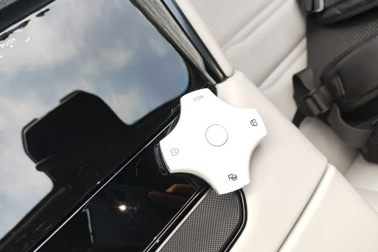 Used Dongfeng eπ eπ007 2024 530 Pro Version
