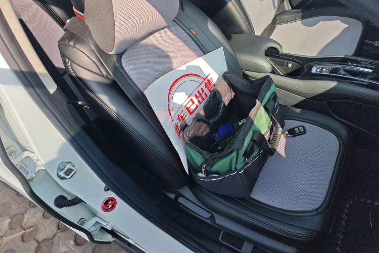 Used Honda Vezel 2017 1.5L CVT 2WD Comfort Model
