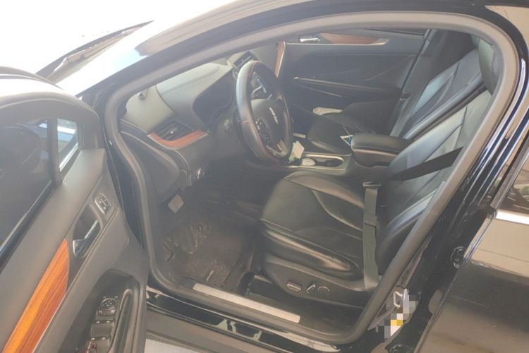 Used Lincoln MKC 2017 2.0T Two-Wheel-Drive Luxury Edition Driver Seat